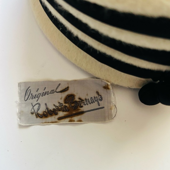 Original Vintage Roberta Bernay’s Hat - Picture 4 of 5